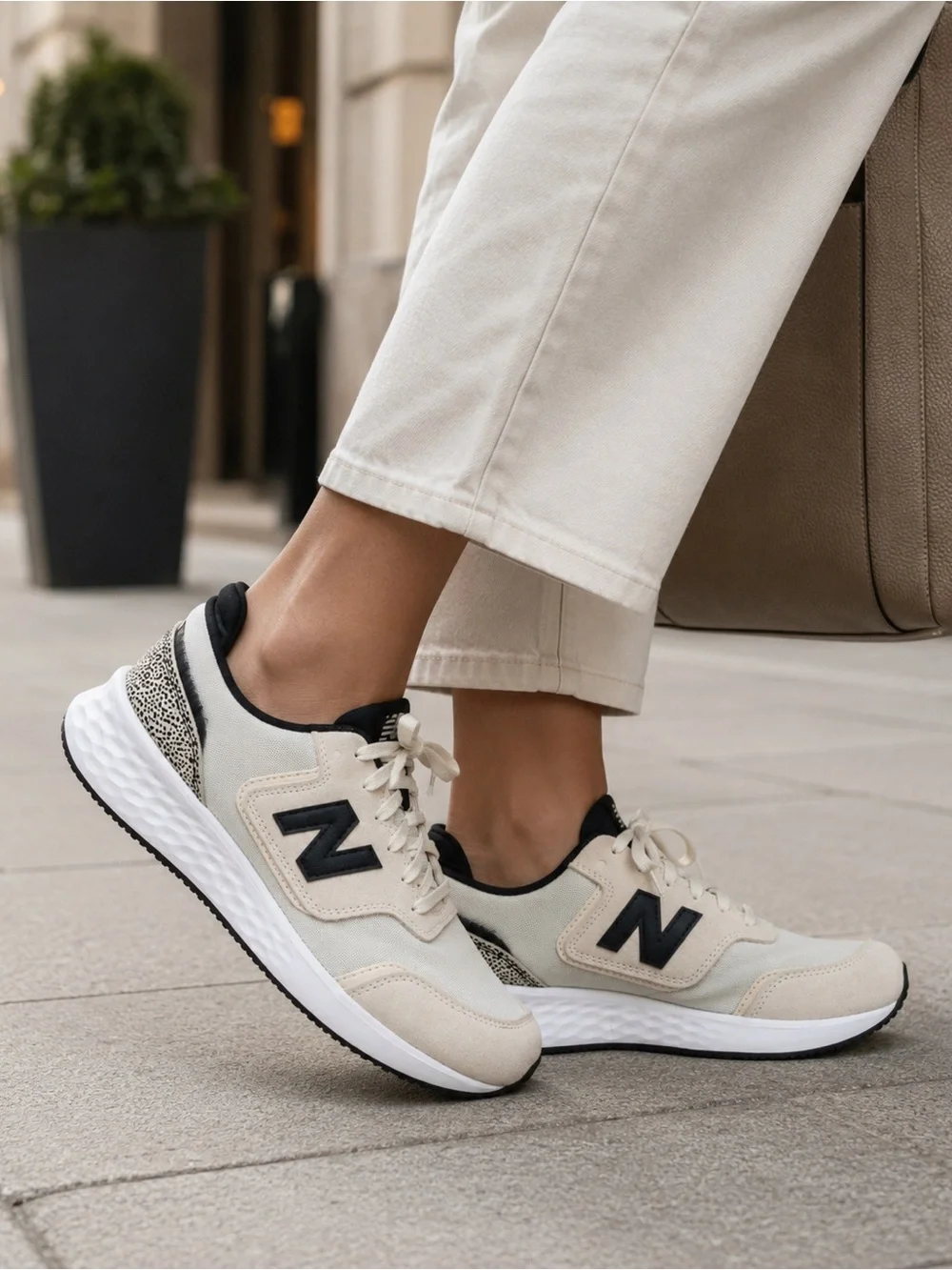 New Balance Women's Fresh Foam V1 X70 Beige Cream Black Accents Sneakers 9.5